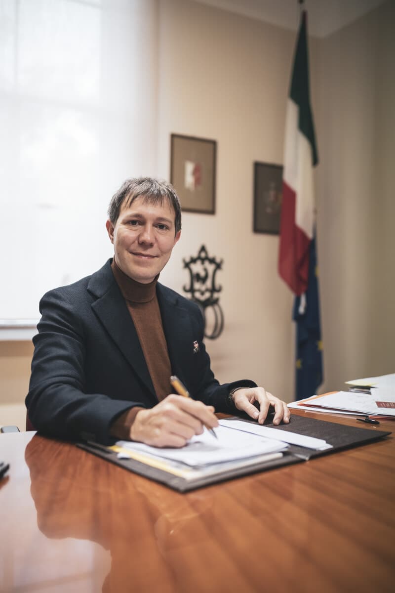 Piazza Mazzini, il sindaco sfida il Pd: "Si organizzi un dibattito pubblico, basta strumentalizzazioni"