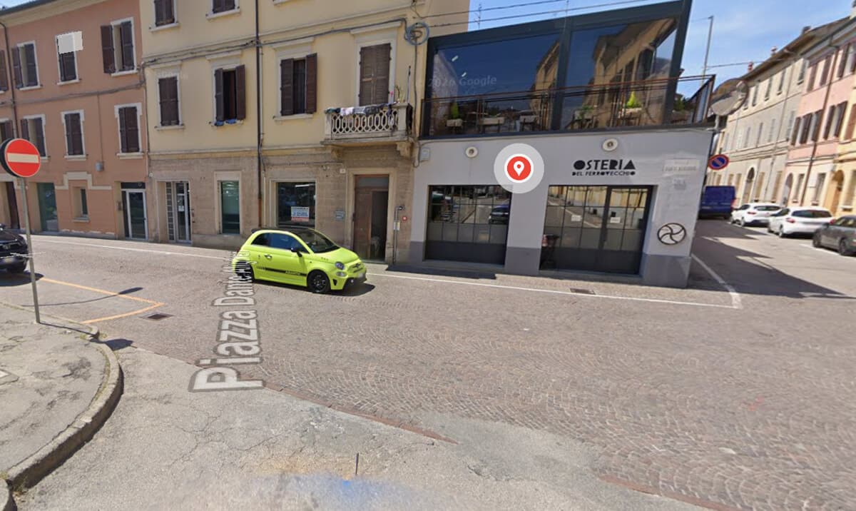 Fingono di uscire a fumare e scappano di corsa: clienti spariscono senza pagare la cena da 150 euro