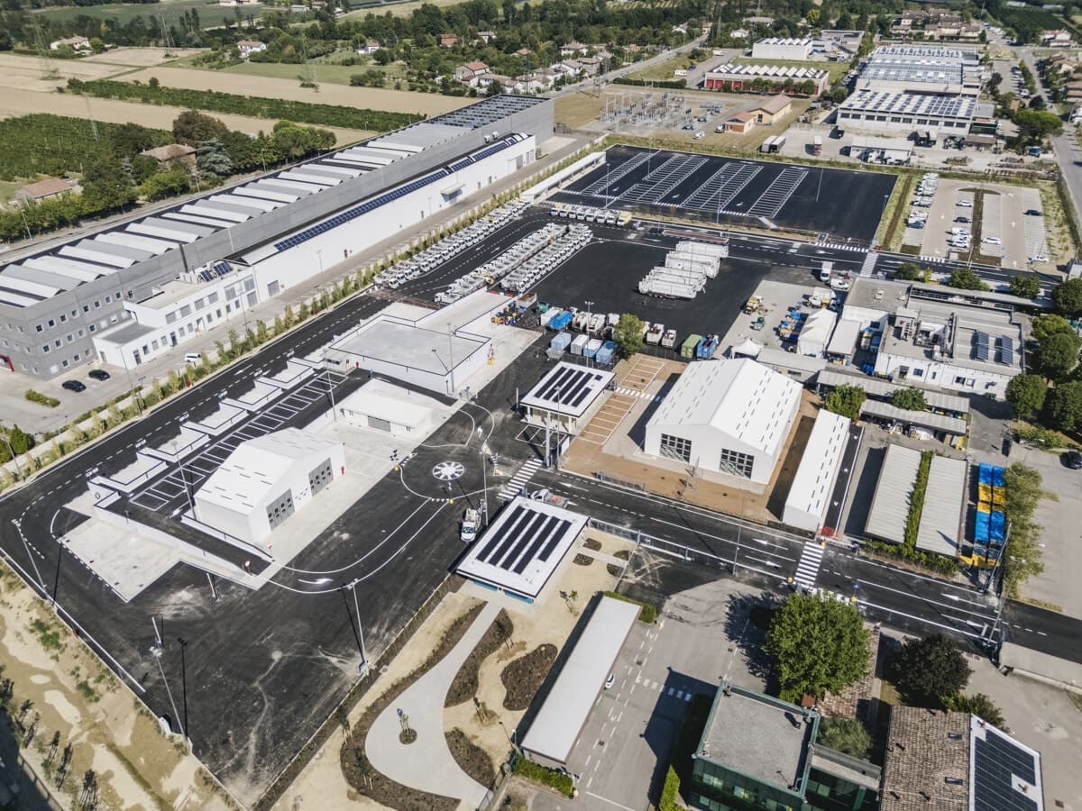 Concluso il cantiere da 8,5 milioni di euro: in autunno l'inaugurazione del maxi polo ecologico di Alea