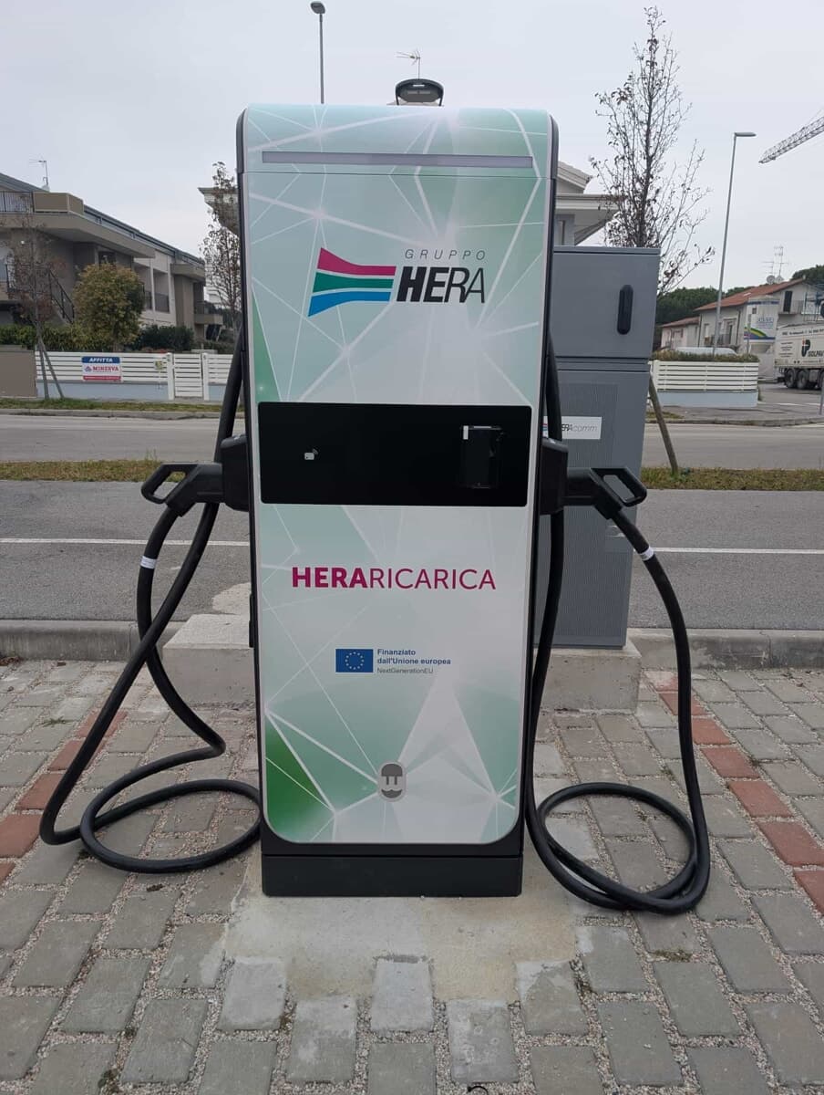 Infrastrutture per la mobilità elettrica, installate in provincia 20 nuove colonnine per la ricarica ad alta potenza
