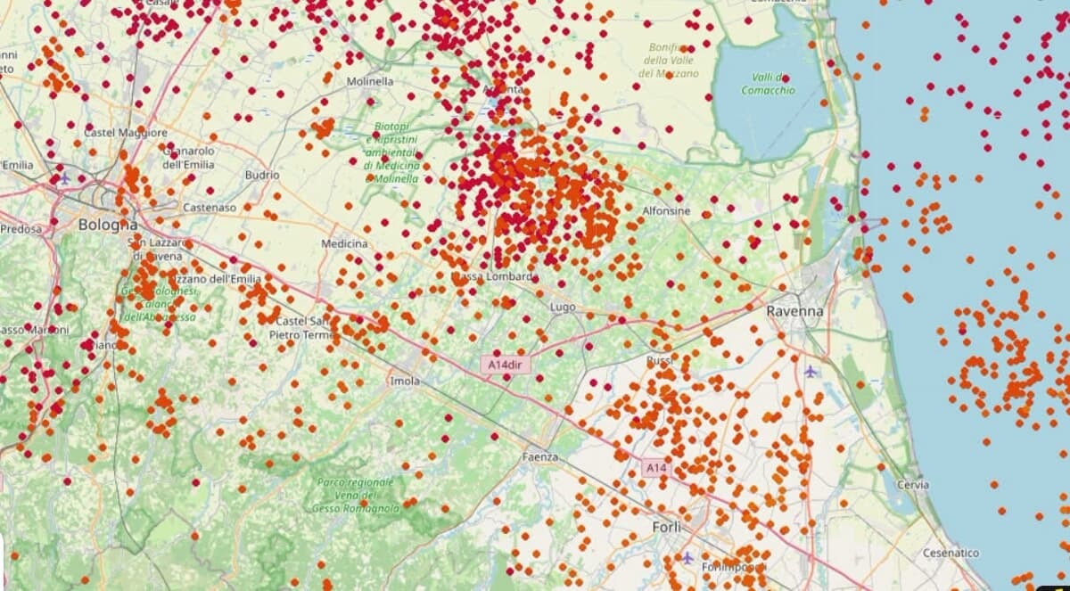 La notte di lampi e fulmini, pioggia intensa in città: la Romagna attraversata dal "super-temporale"