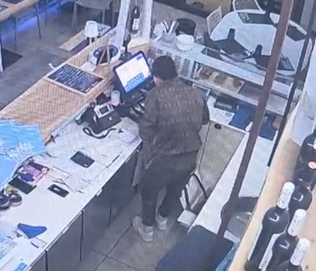 Dai furti in centro alla truffa sventata, la questura tira le somme delle attività anti-furti: oltre 1500 persone identificate