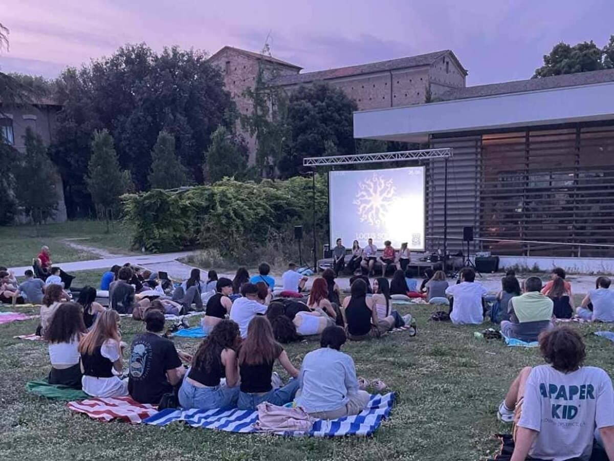 Cinema all'aperto e convivialità: ai Giardini del San Domenico "Brazil" chiude la rassegna Locus Solus