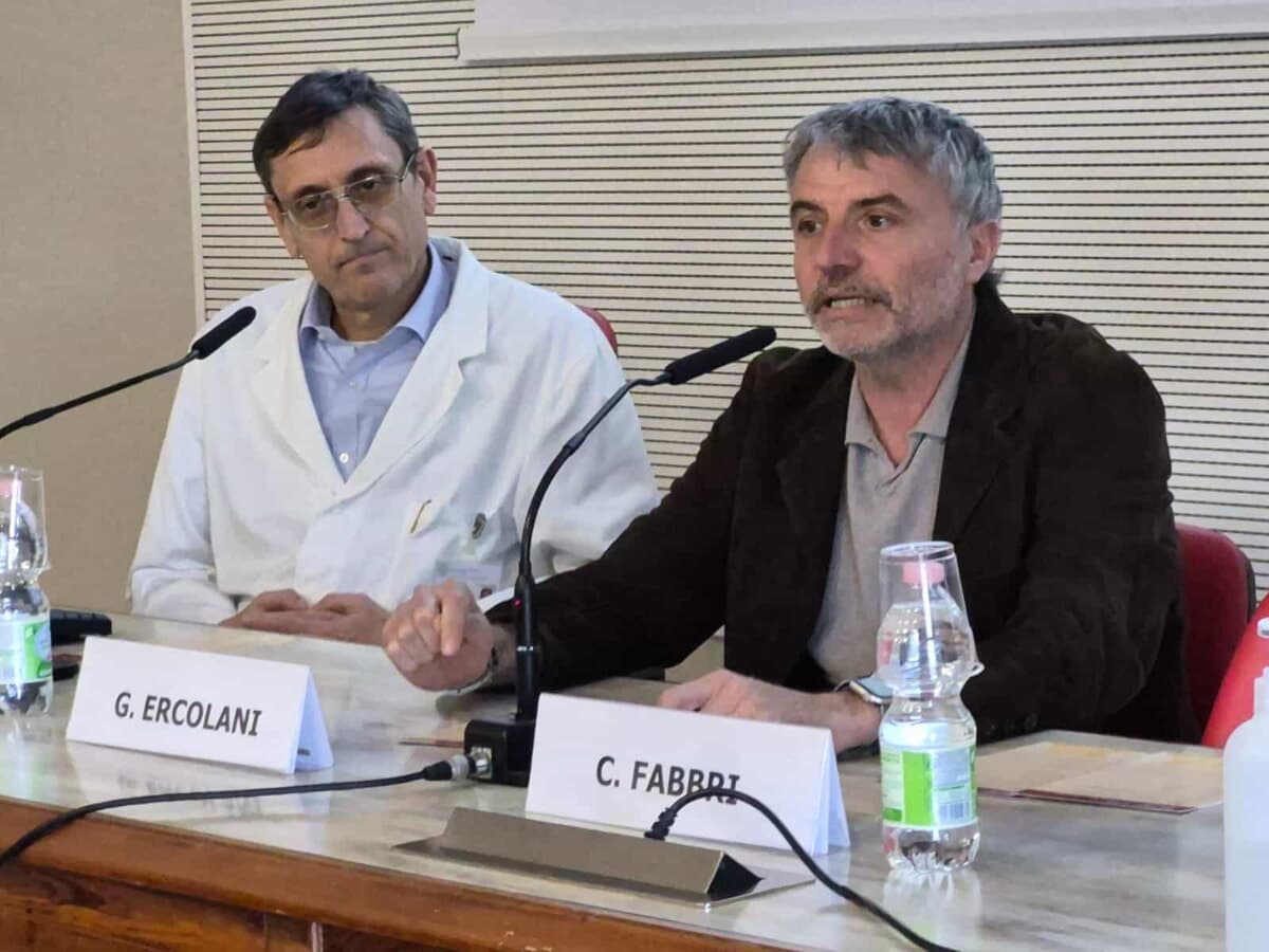 Tumore al fegato e nuove terapie, specialisti da tutta Italia si confrontano all'Irst