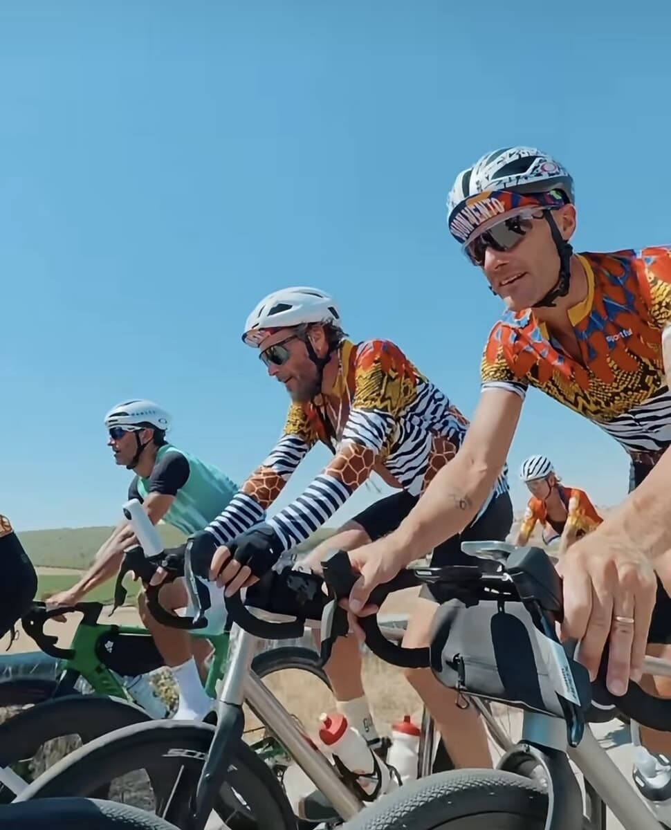 Il ricordo di Jovanotti durante il JovaGiro: "A Forlì ho ritrovato la mia passione per la bici. E' il silenzio che c'è tra le note"