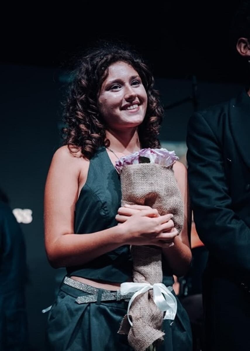La voce del liceo Canova supera 130 artisti: Greta Ravaldini trionfa al Timeless School Contest