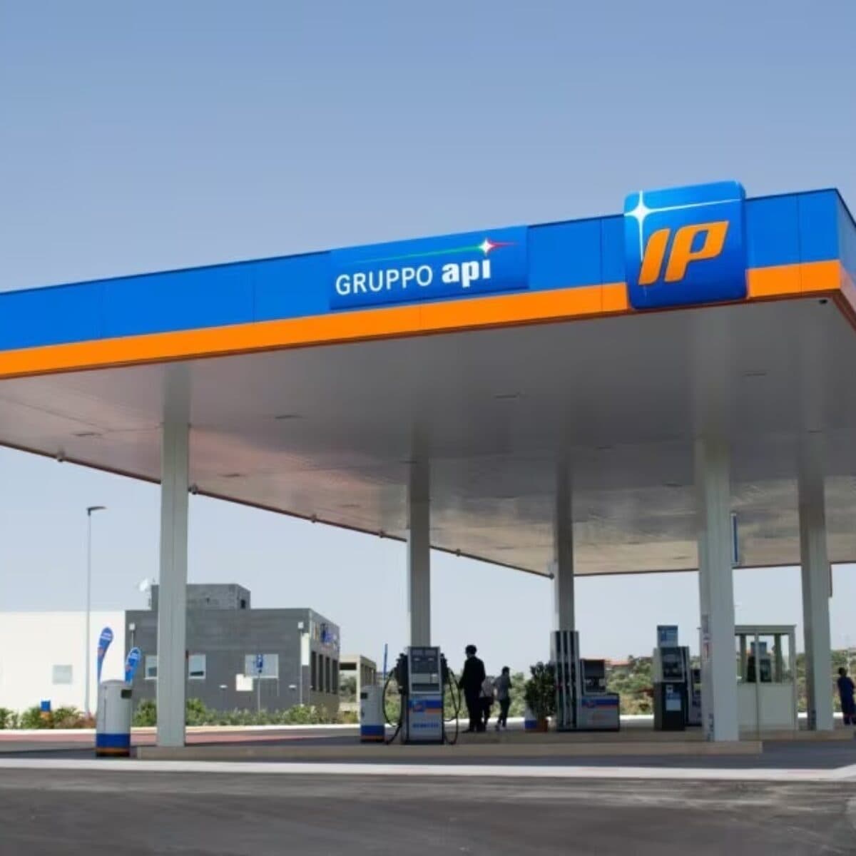 IP segue Eni: si avvia l'effetto domino sui prezzi di benzina e diesel