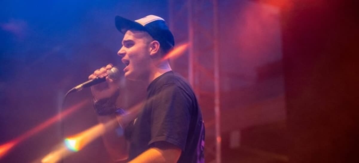 Dai banchi di scuola alla finale del Festival di Castrocaro, la favola rock dei The Smash: "Siamo la voce di una generazione che vuole farsi sentire"