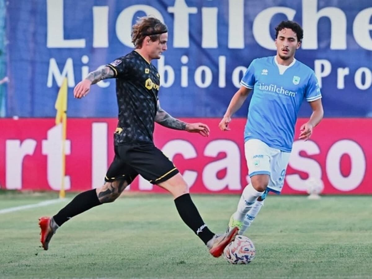 Scaccabarozzi gol, poi rosso a Rosetti e super Theiner: il Forlì strappa un ottimo punto a Pineto