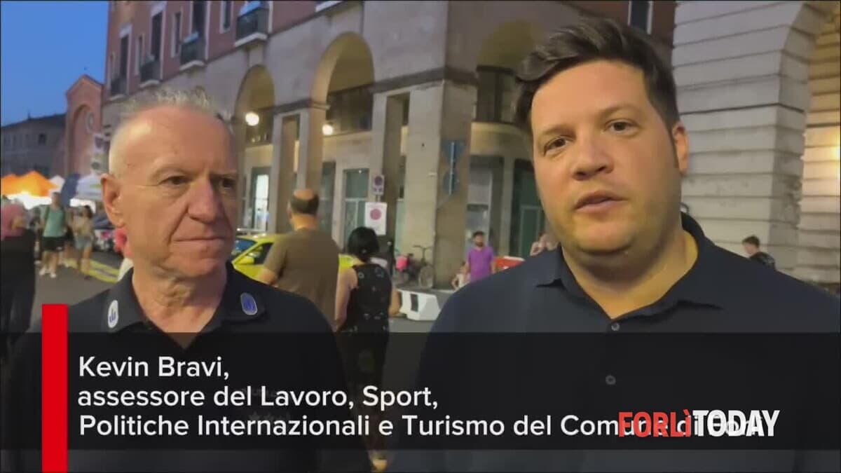 "Il motore nel cuore", auto e moto protagoniste in piazza. C'è anche il Villaggio della sicurezza con la mitica Lambo