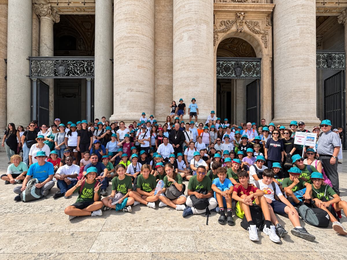 Pellegrinaggio a Roma dei cresimandi della diocesi: tre pullman per vedere il papa