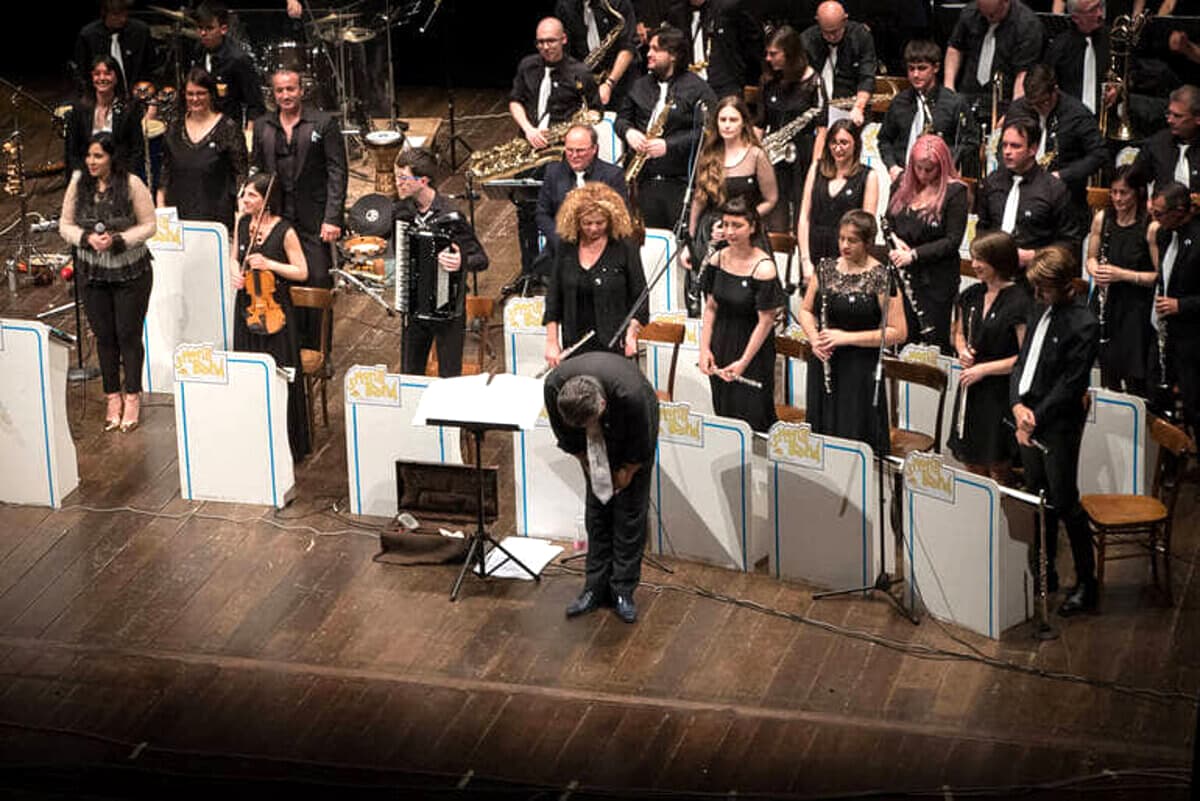 Lo swing delle big band americane risuona alla Rocca di Ravaldino con la 3Monti Band