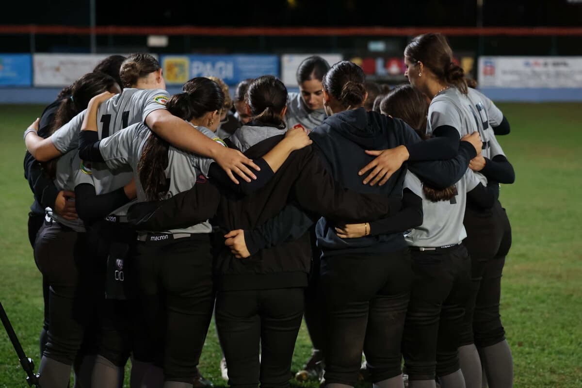 Softball, l'Italposa vince a Bollate e porta la Finale Scudetto a gara 5