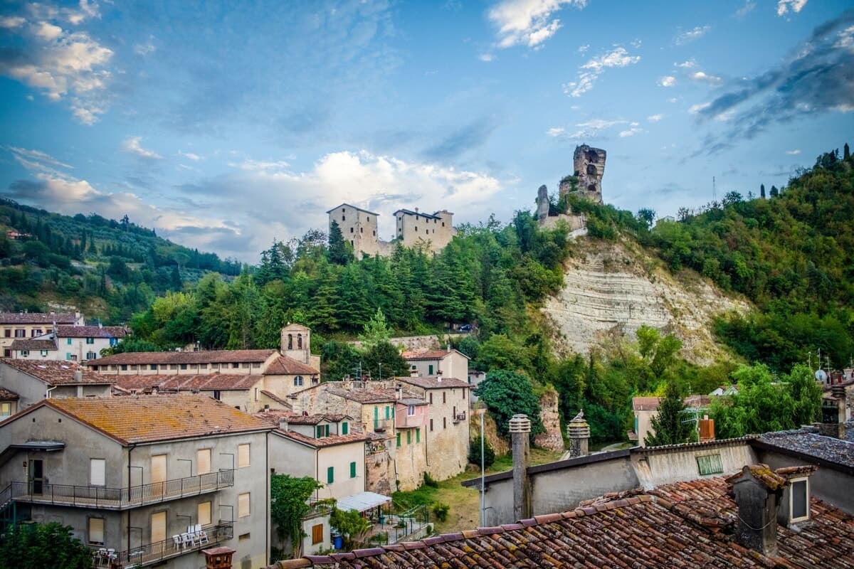 A Modigliana l’anteprima di "Stò": la narrazione dal vivo svela le bellezze del borgo