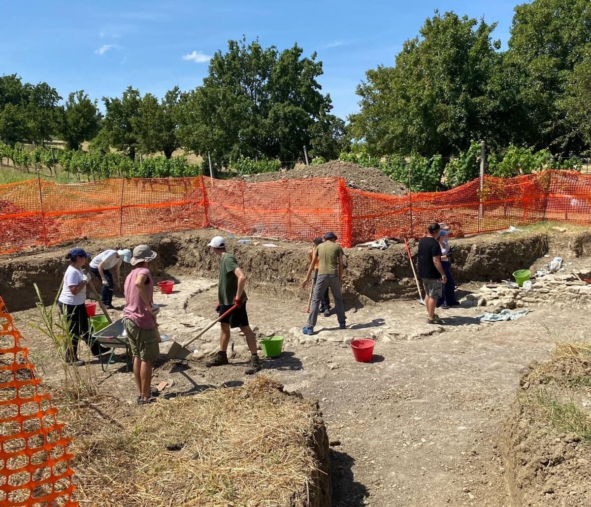La villa romana di Fiumana non smette di stupire: una nuova scoperta apre la quinta campagna di scavi