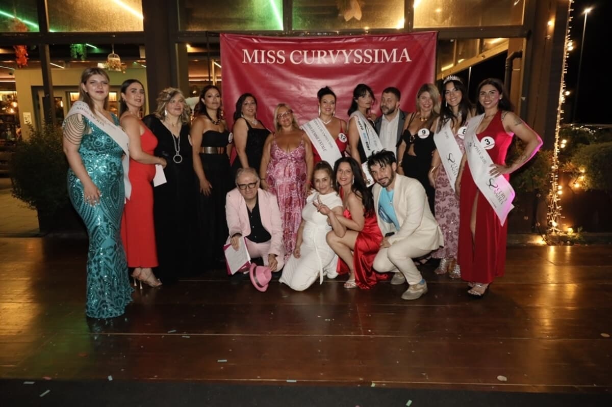 La bellezza non ha taglia: a Forlì trionfa Erika Bombardini per la prima tappa di Miss Curvyssima 2026
