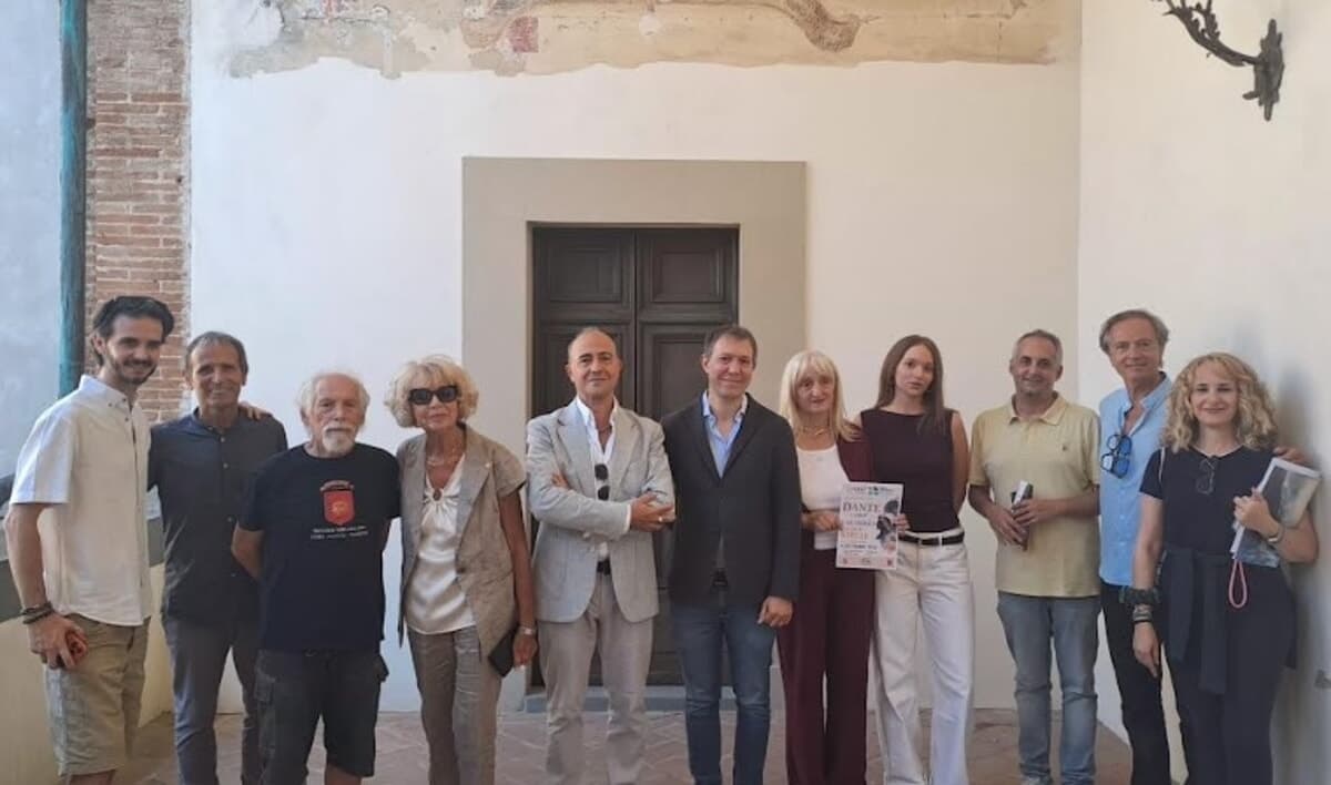 "E quindi uscimmo a riveder le stelle": Terra del Sole celebra Dante con l'arte e l'intelligenza artificiale