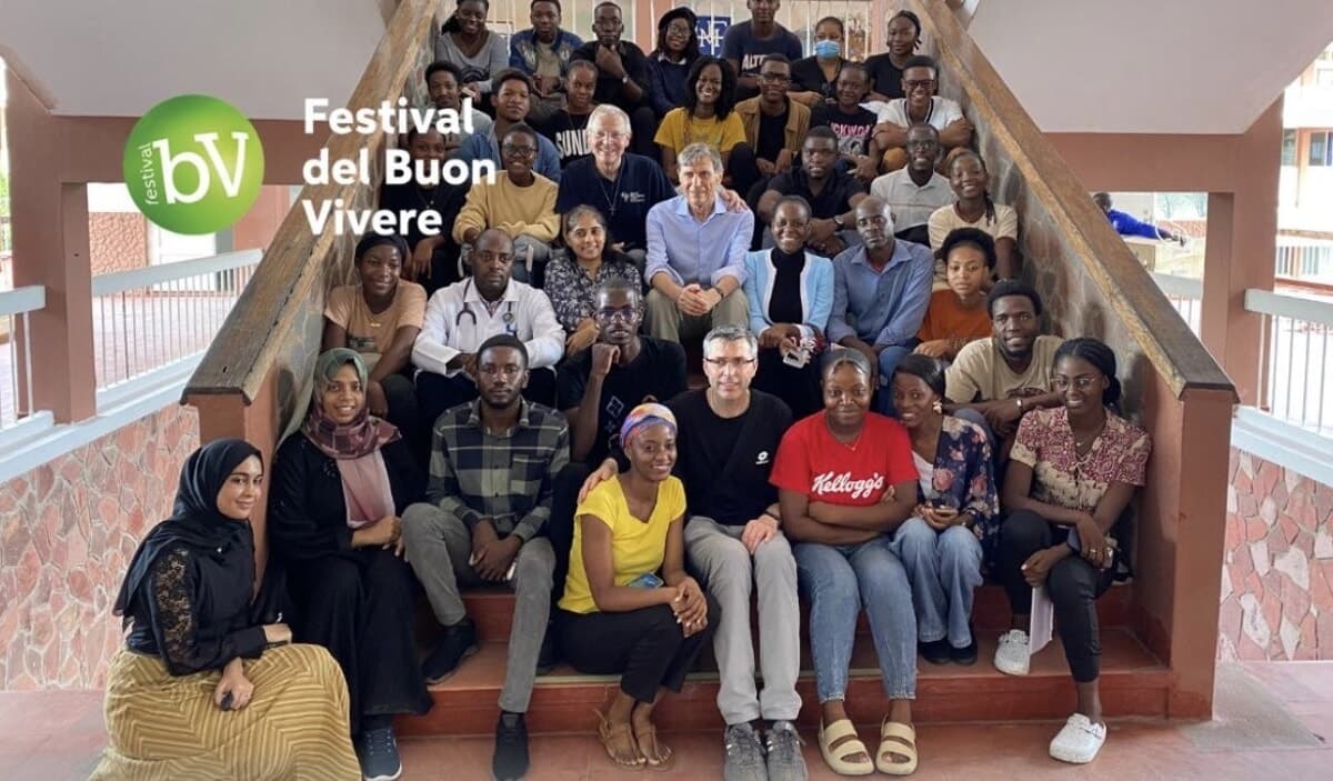 "La cura è un fatto collettivo": Salute e Solidarietà porta quattro grandi incontri al Festival del Buon Vivere