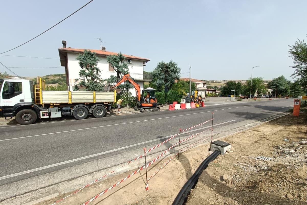 Tre nuovi semafori per la sicurezza dei pedoni: al via i lavori sulla Bidentina