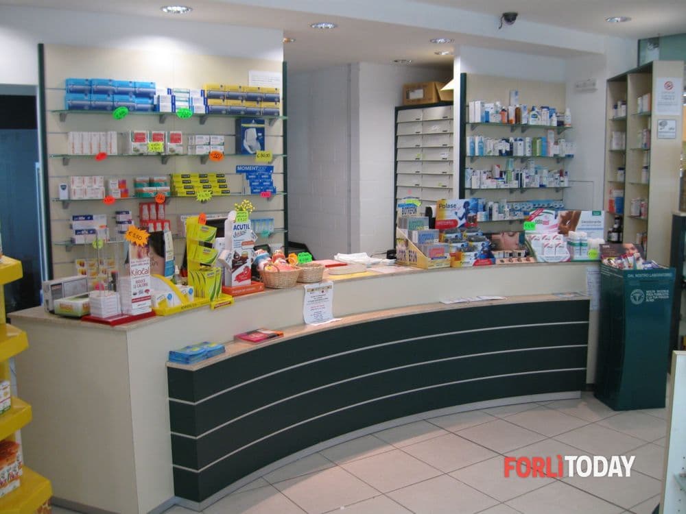 Farmacie speciali, sottoscritto il rinnovo contrattuale: fino a 220 euro in più in busta paga. "Un risultato storico"