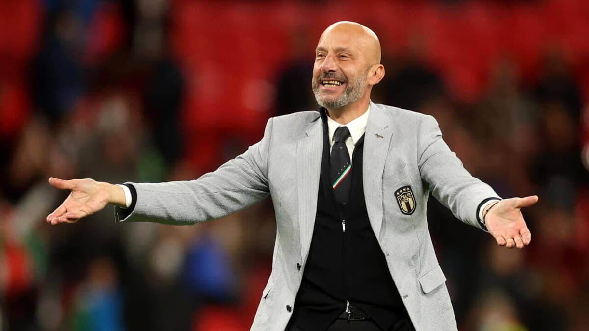 Premio Gianluca Vialli al centro commerciale 'Punta di ferro': due giorni di sport, campioni e talk show