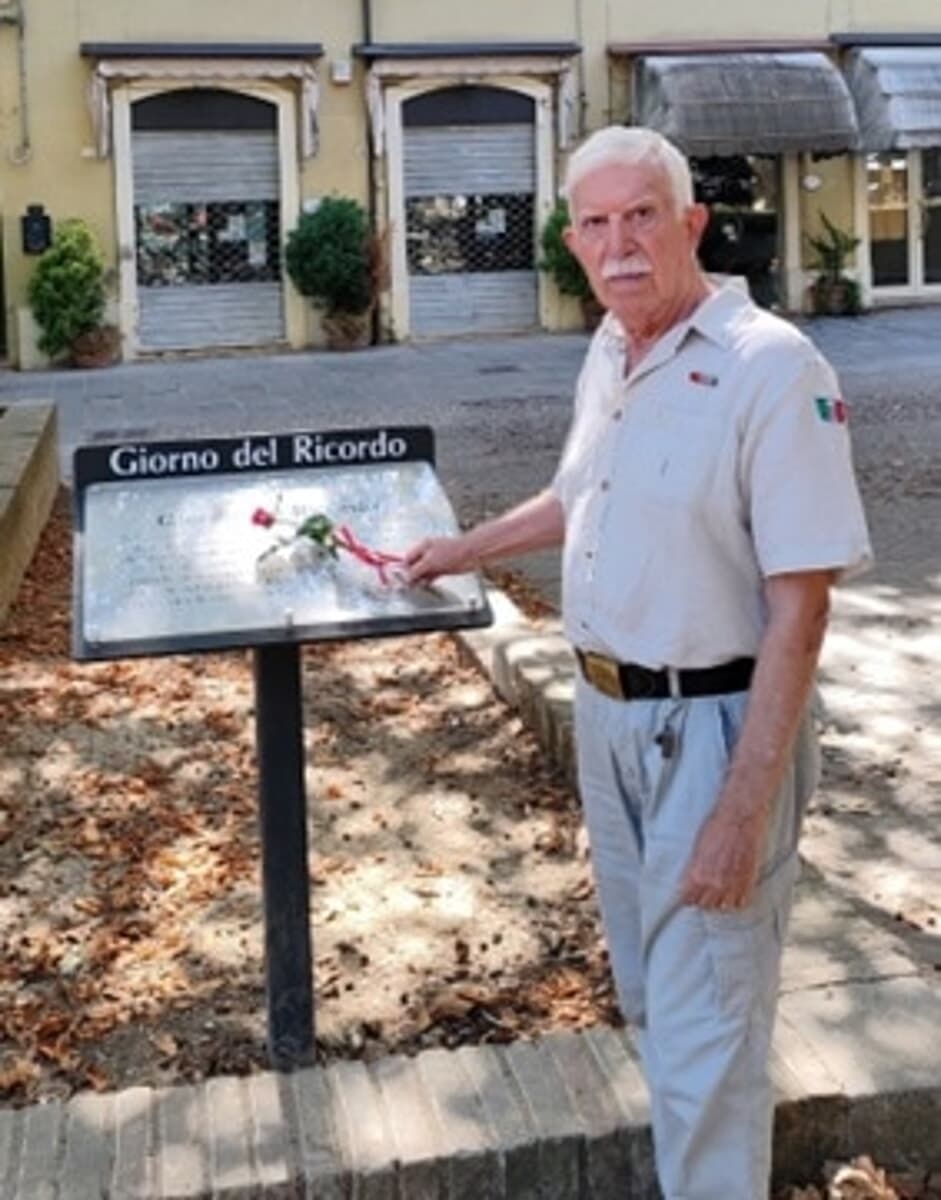 Una rosa per Vergarolla: ricordate nell'ottantesimo anniversario le vittime della strage di Pola
