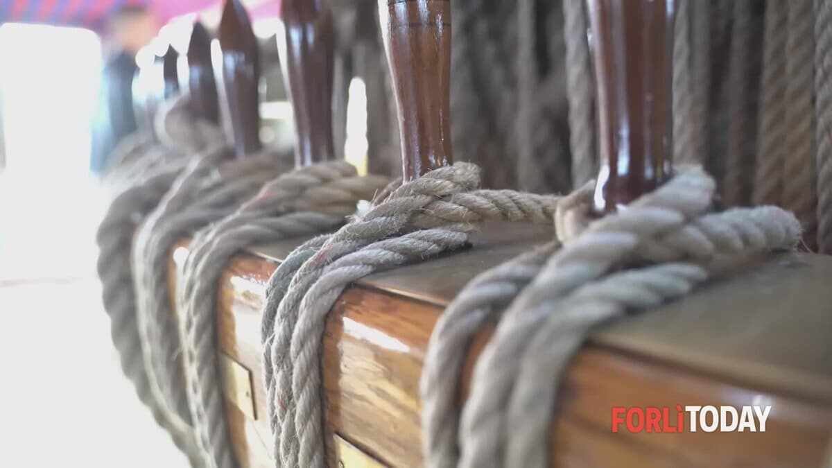 La nave più bella del mondo: alla scoperta della Amerigo Vespucci