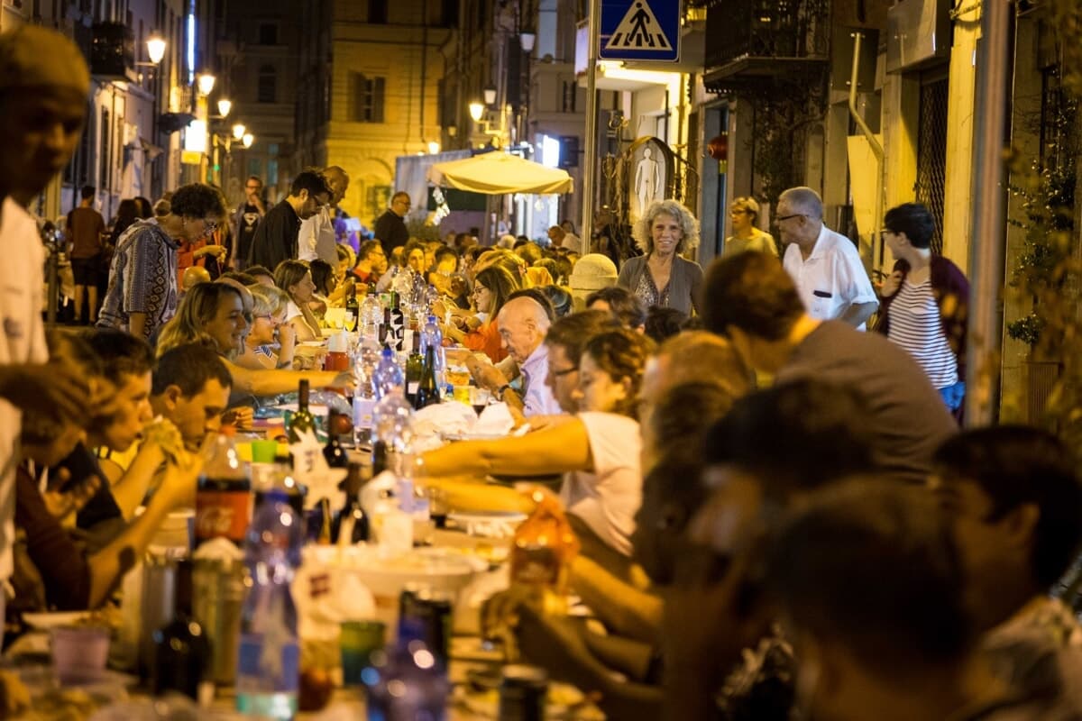 Nel nome di Raffaella: la cena a 'Cena a Impiatto Zero' in via Giorgio Regnoli apre il Festival del Buon Vivere