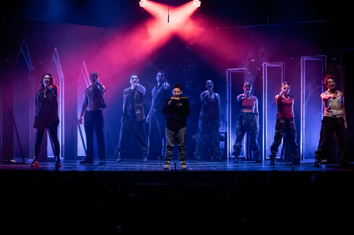 Il Teatro delle Forchette trionfa al Festival "Grande Amore": tre premi per "Romeo e Giulietta"
