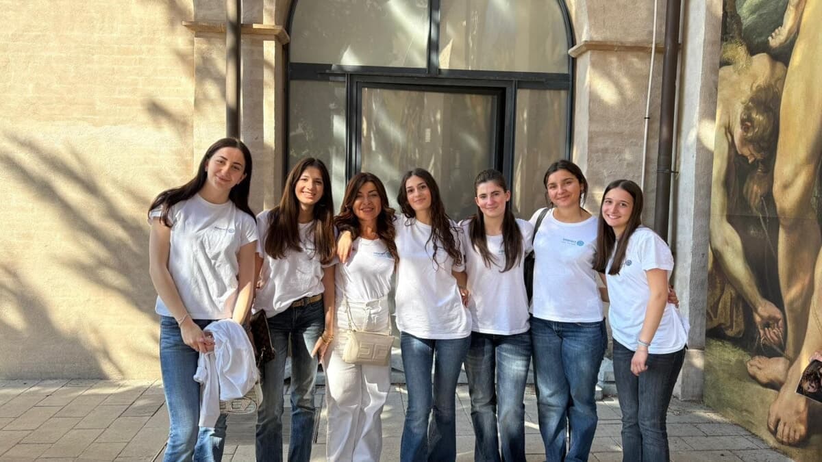I racconti dei nonni, l'energia dei ragazzi: alla Zangheri torna "Mi regali un sorriso"