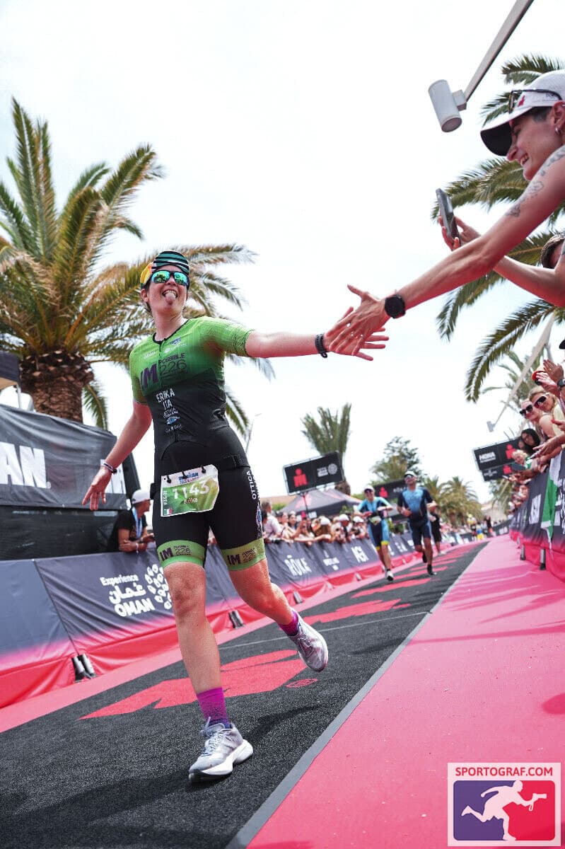"Tra sacrifici, levate all'alba e incastri": la sfida degli atleti d'acciaio di Impossible226 all'Ironman di Cervia