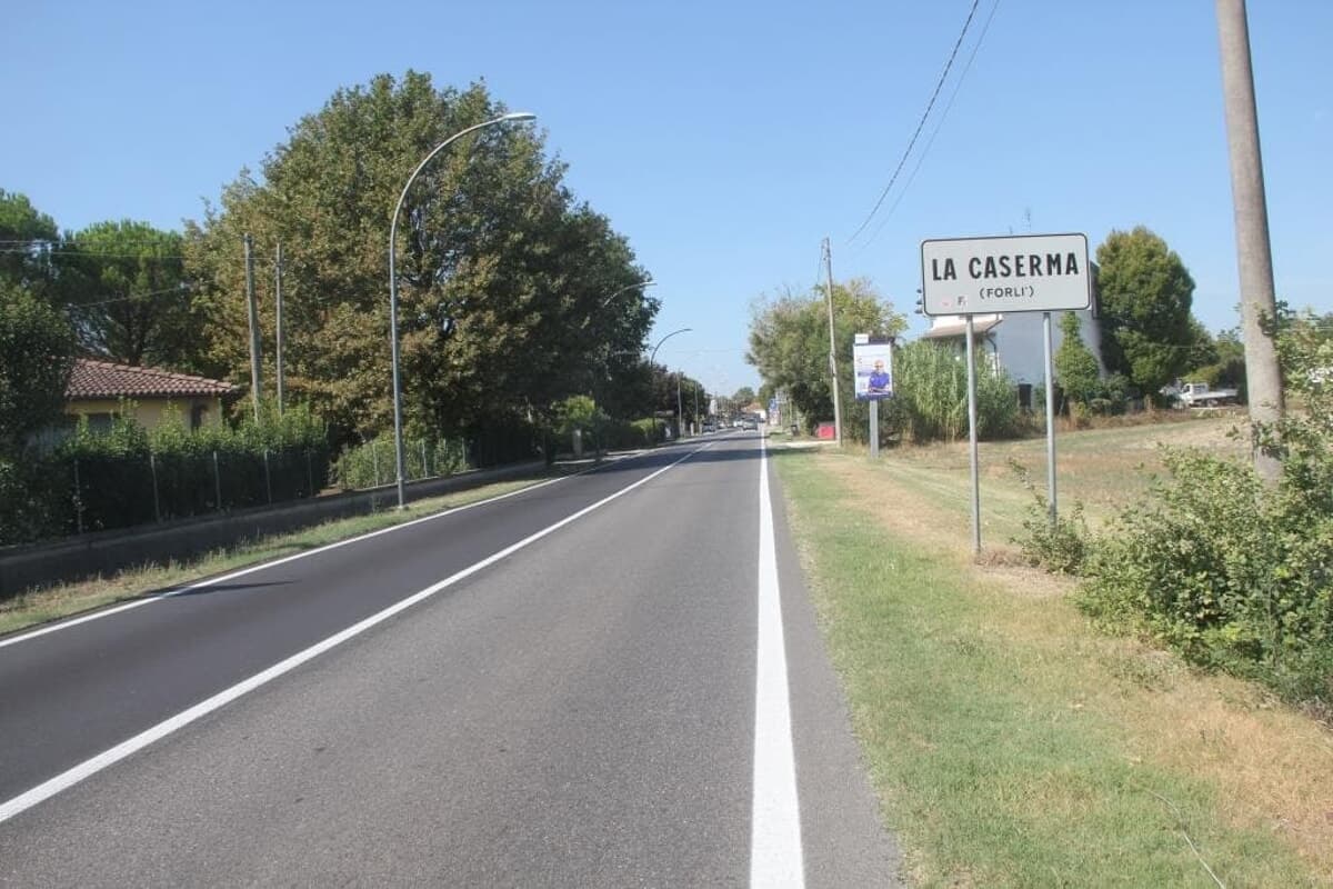 Dossi contro l'alta velocità, parcheggi e tubature da rifare: la battaglia per la sicurezza del quartiere