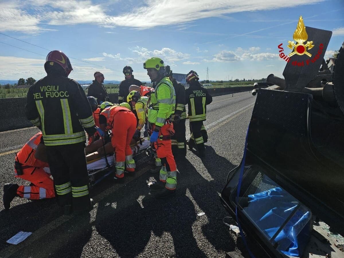Caos in A14, mattinata di forti disagi: grave incidente nel tratto ravennate e lunghissime code