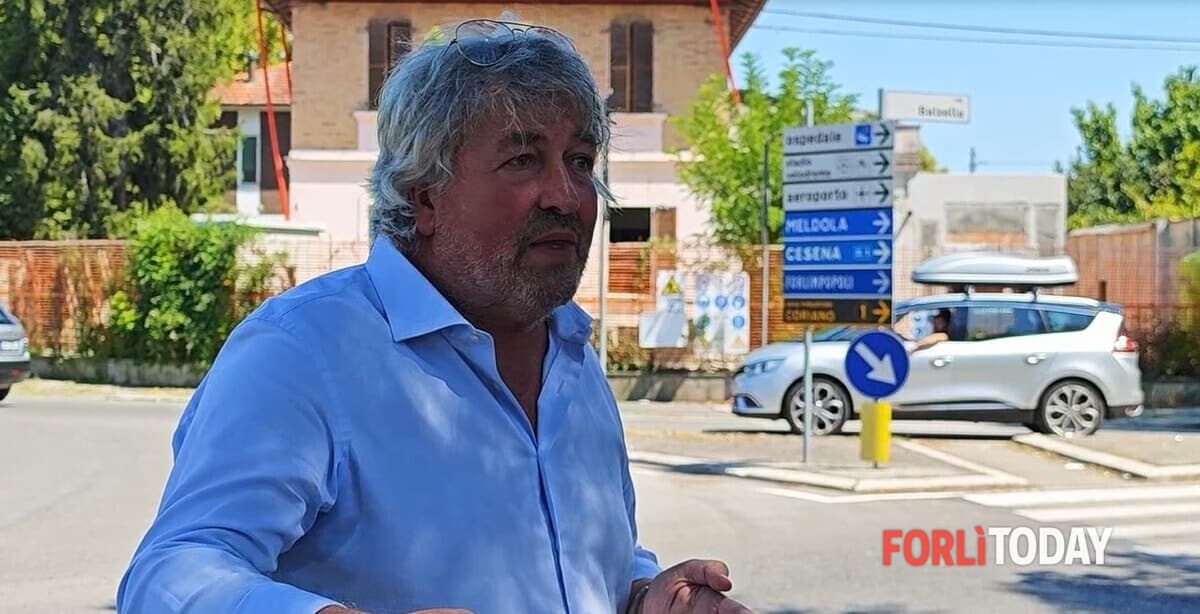 Auto in piazza, Zattini (Ascom): "Deve decidere la politica, non i tecnici. C'è fretta solo per i supermercati"