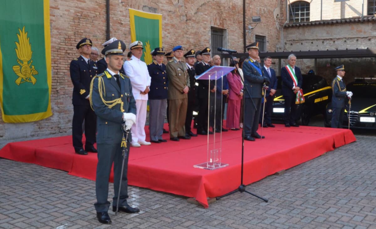 La Guardia di finanza provinciale celebra il 252esimo anniversario della fondazione. Scoperti 34 evasori totali