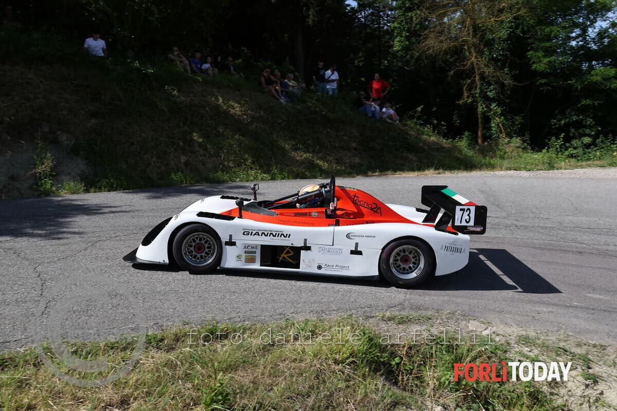 I tornanti di Rocca incoronano i re del volante nella seconda tappa della Coppa Romagna Slalom