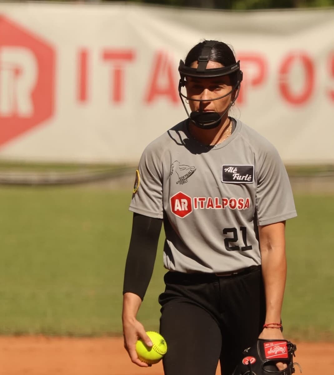 Softball, Cacciamani è dominante: 12 strikeout e una sola valida. L’Italposa Forlì vola in finale scudetto