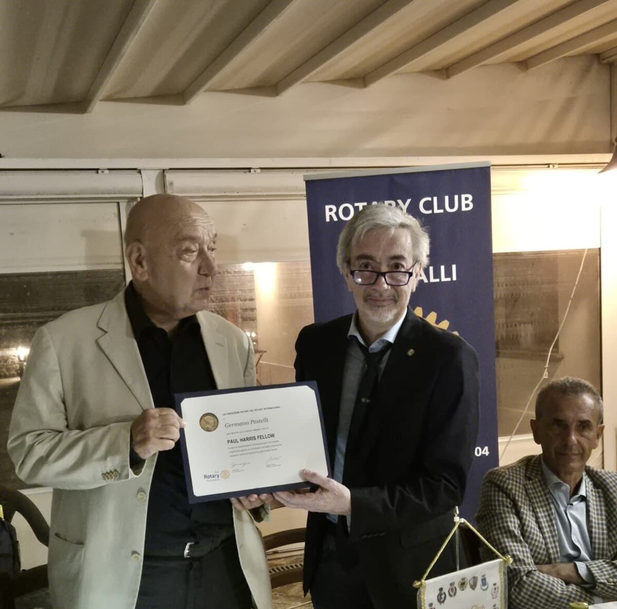 Sanità e solidarietà: il Rotary Tre Valli premia Germano Pestelli con il Paul Harris Fellow
