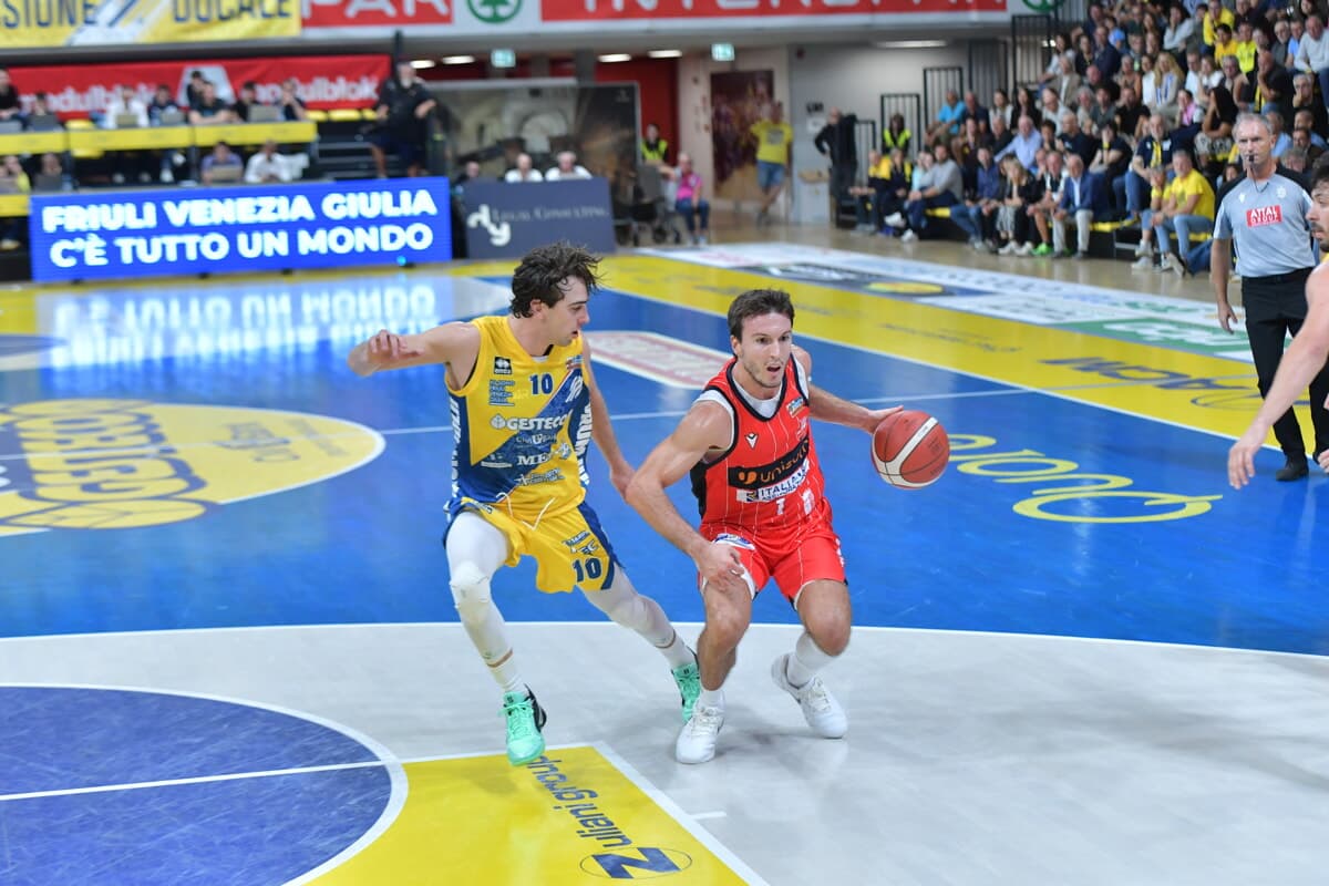 La prima di coach Nanni è uno show: l'Unieuro domina Cividale