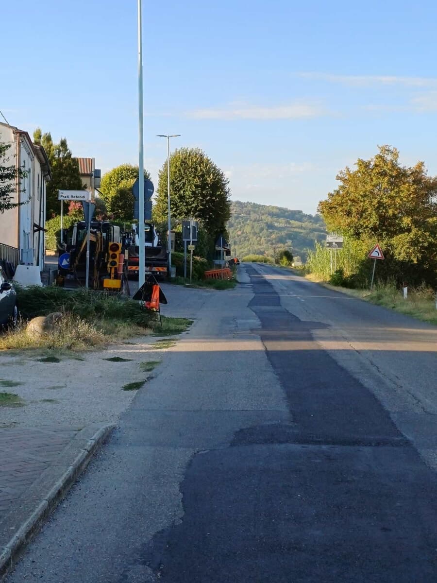 Arrivano gli attraversamenti pedonali "smart": illuminazione a geometria variabile per proteggere i pedoni