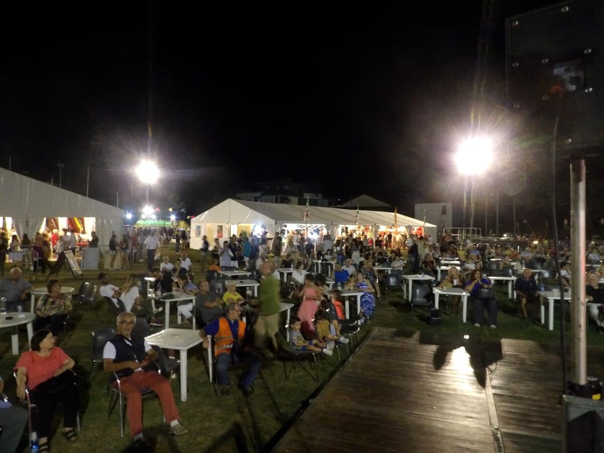 Festa de l'Unità a Villagrappa, attesi i big regionali del Pd: dal governatore de Pascale all'eurodeputato Bonaccini