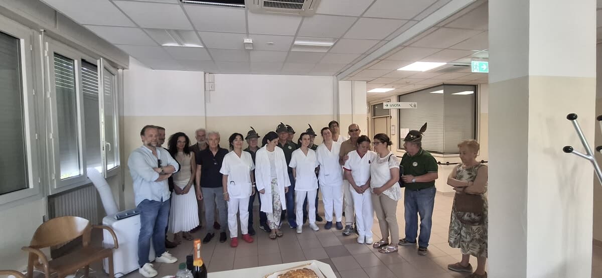 Diagnosi più vicine ai cittadini: la preziosa donazione degli Alpini alla Casa della comunità
