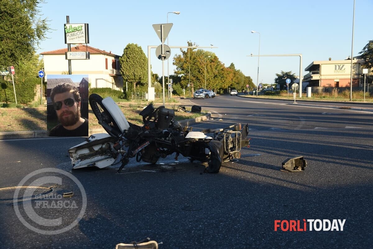 Tragico schianto in moto mentre tornava dal lavoro, fissato l'addio al musicista 27enne