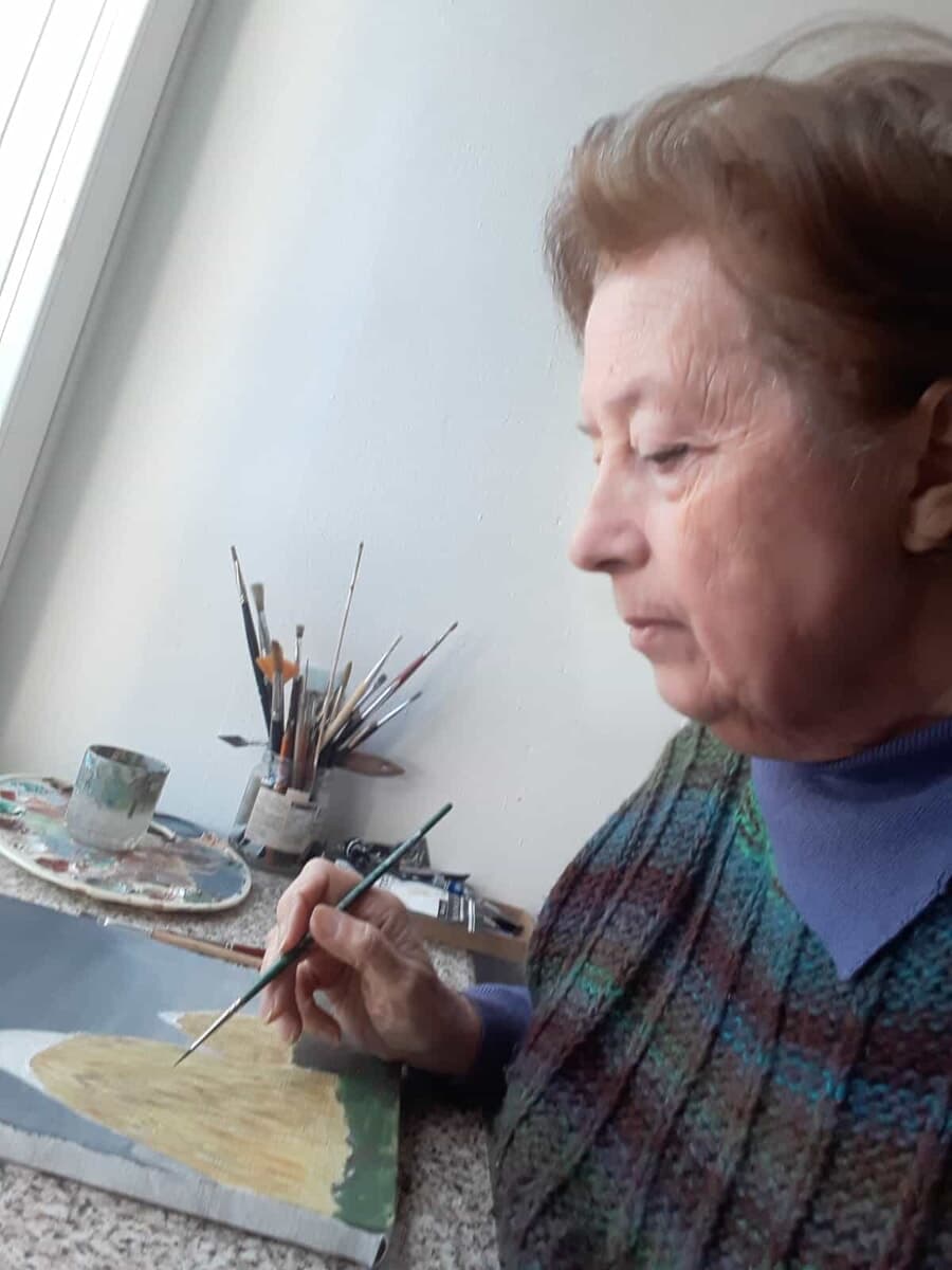 Fiori, autunno e scorci di borgo: la sensibilità di Laura Lami in mostra a Terra del Sole