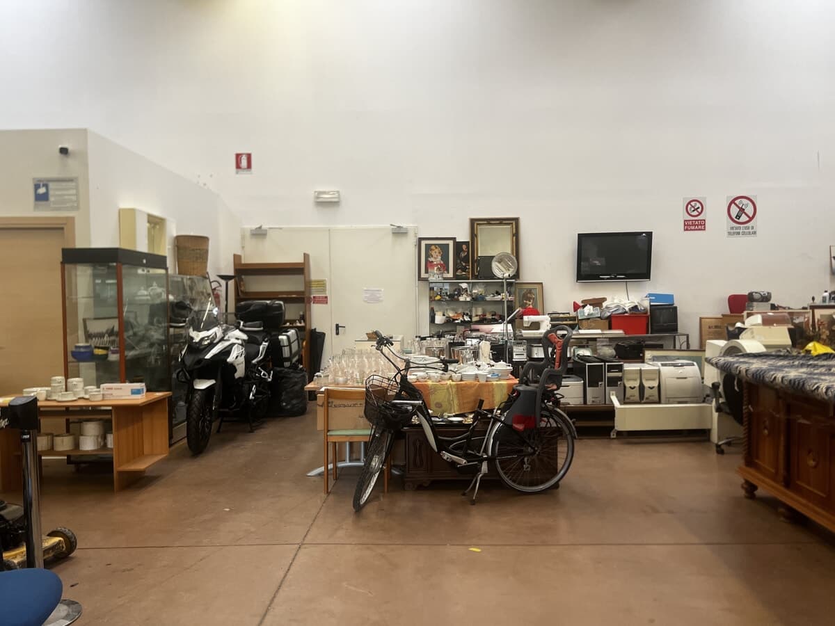 Ho partecipato a un'asta giudiziaria: auto e gioielli a prezzi stracciati, quanto si risparmia