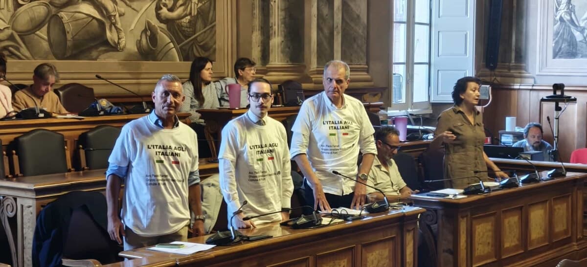 Consiglio comunale, Fratelli d'Italia attacca: "Sinistra lontana dai problemi della città"
