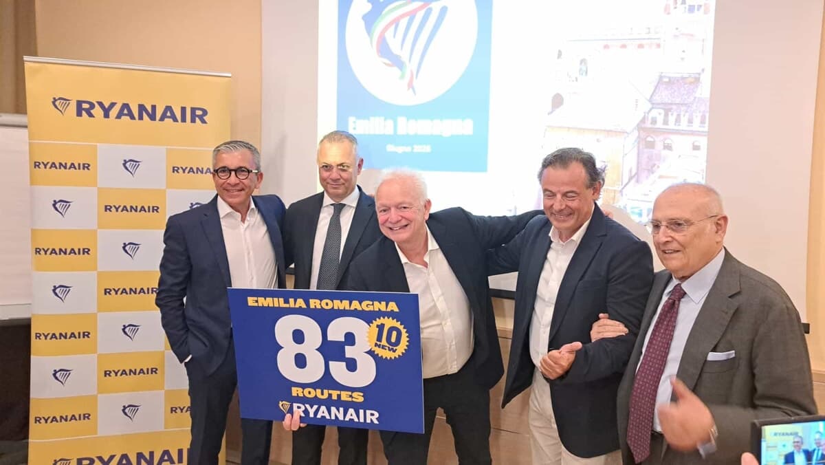Aeroporti, Ryanair sposta la crescita sui tre scali minori della regione: c'è anche Forlì
