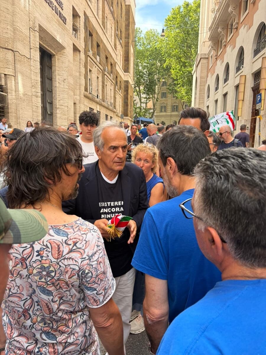 Vertenza Electrolux, il sindaco Zattini interviene il Consiglio comunale: "Sarà un’estate calda, no agli ammortizzatori sociali"